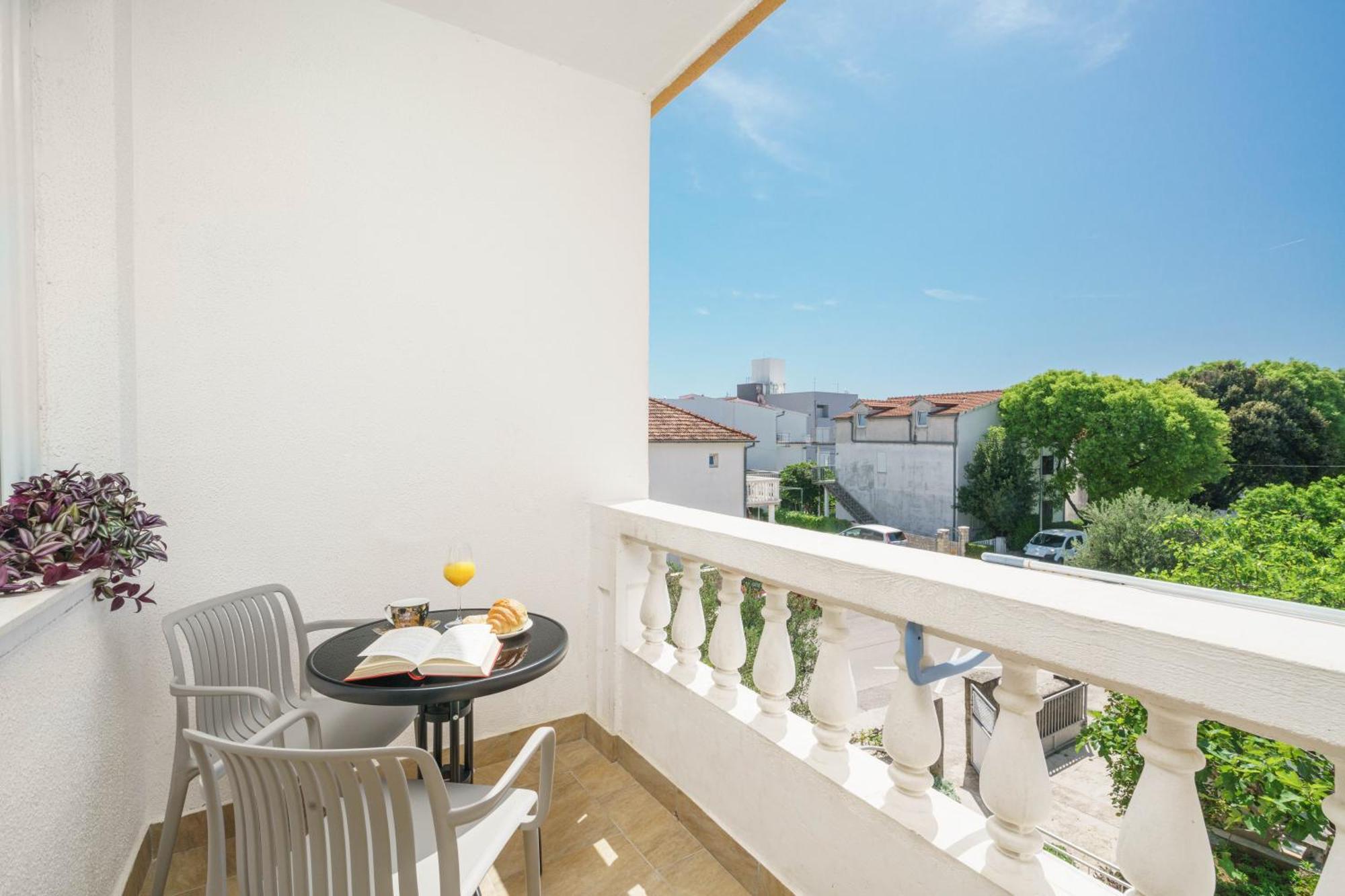 Apartment Remy Vodice Eksteriør bilde